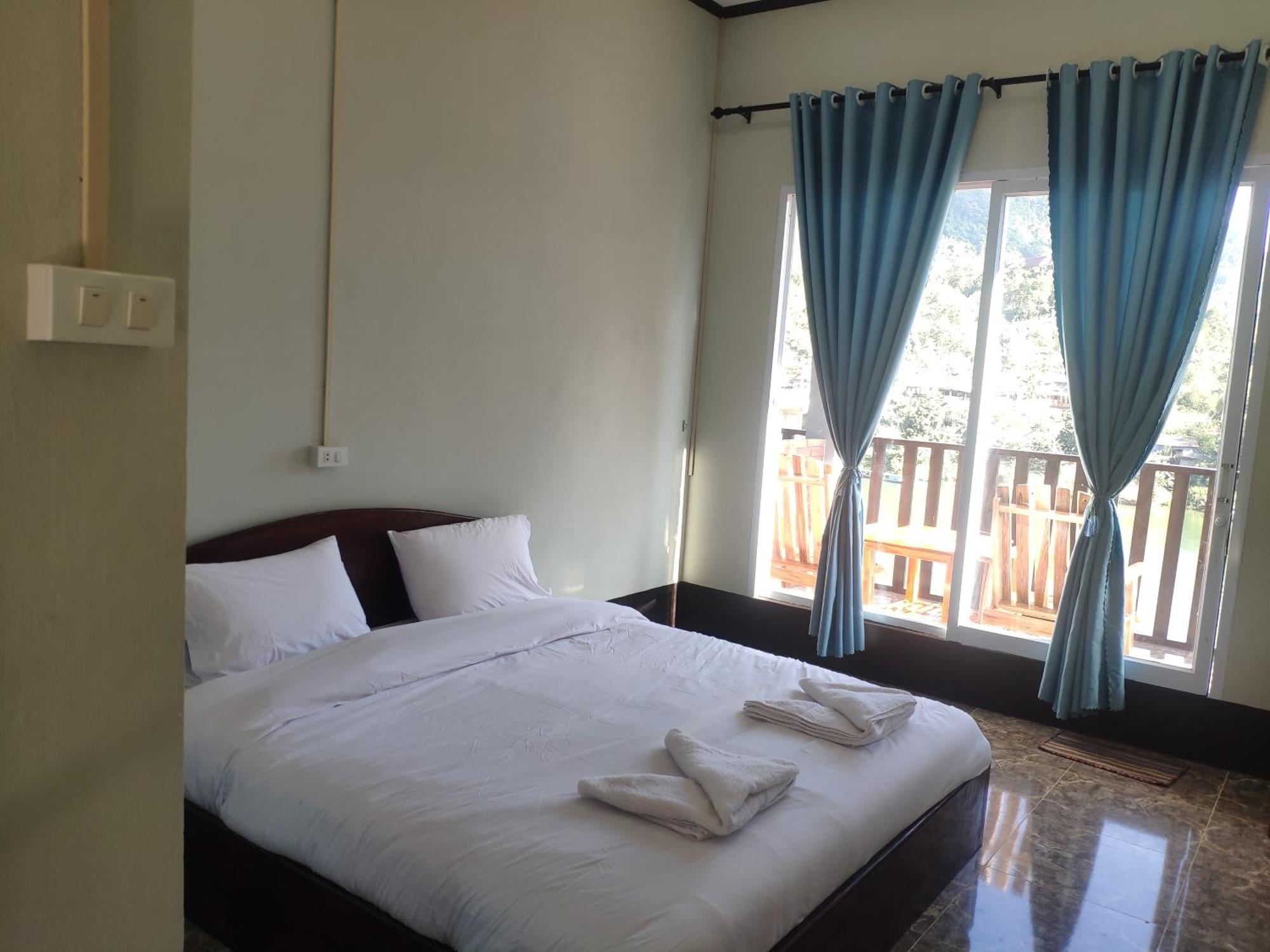 Arthith Guesthouse Nongkhiaw 部屋 写真