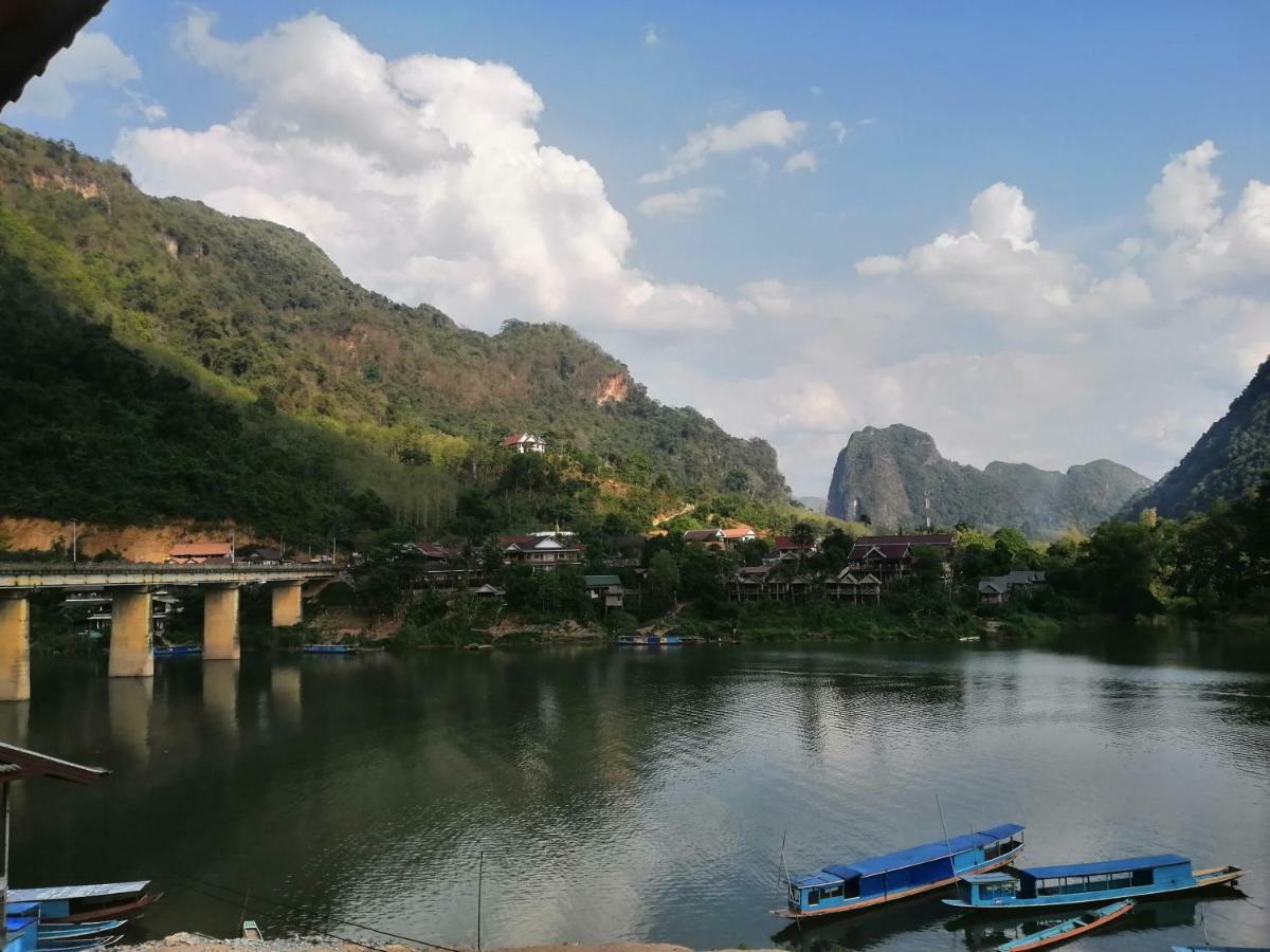 Arthith Guesthouse Nongkhiaw エクステリア 写真