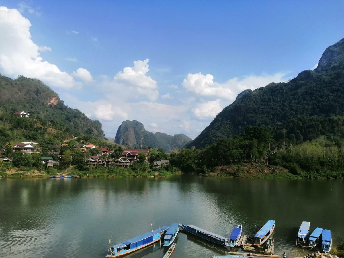 Arthith Guesthouse Nongkhiaw エクステリア 写真