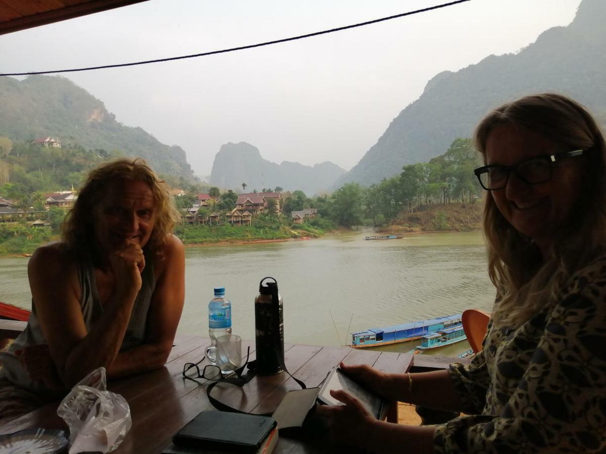 Arthith Guesthouse Nongkhiaw エクステリア 写真